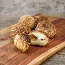Load image into Gallery viewer, Cheese filled Jerusalem bagel - 14 pcs